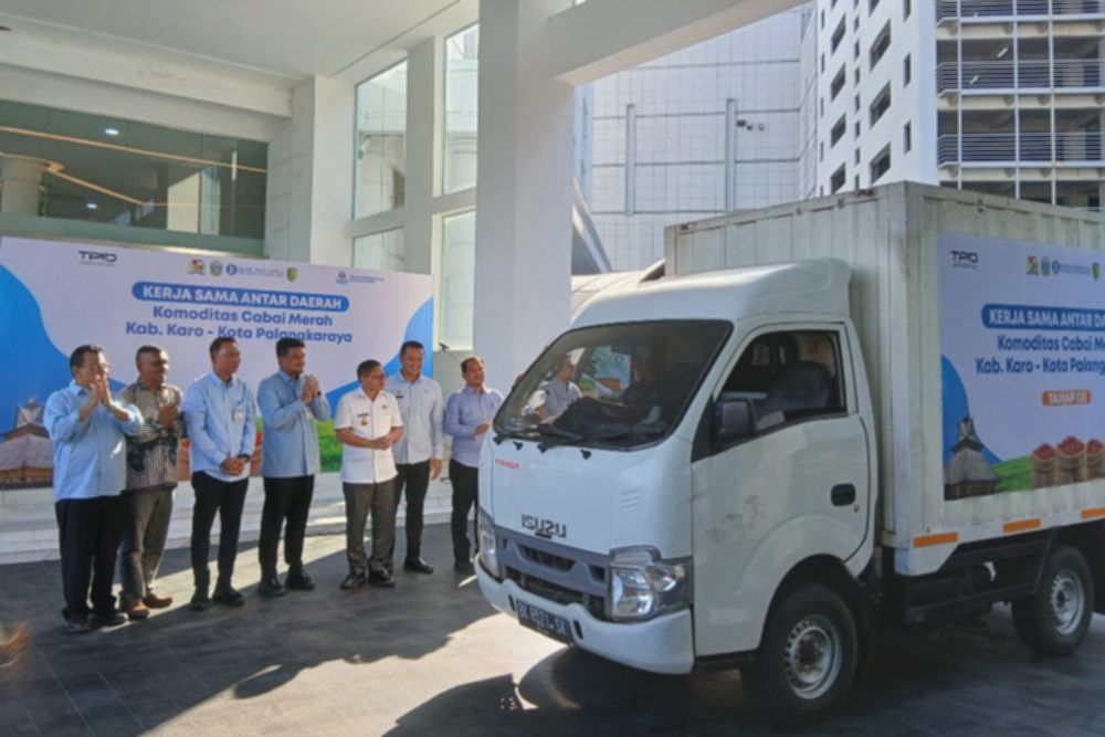 BI Sumut Kirim 1,05 Ton Cabai Karo ke Palangka Raya