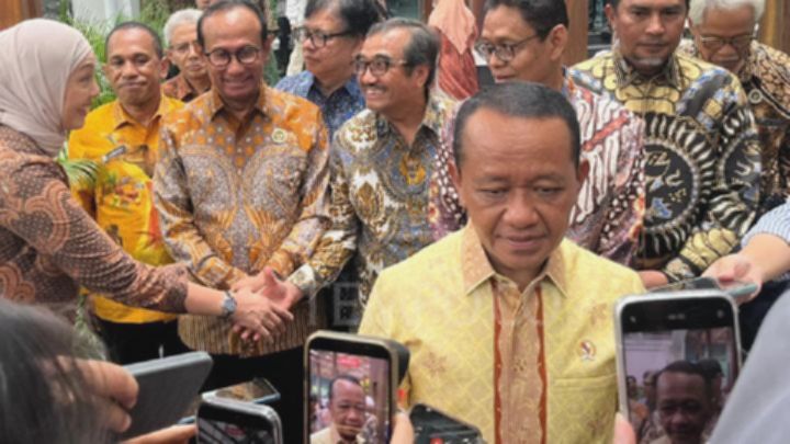 Bahlil Tegaskan Harga BBM Non-Subsidi Mengikuti Mekanisme Pasar