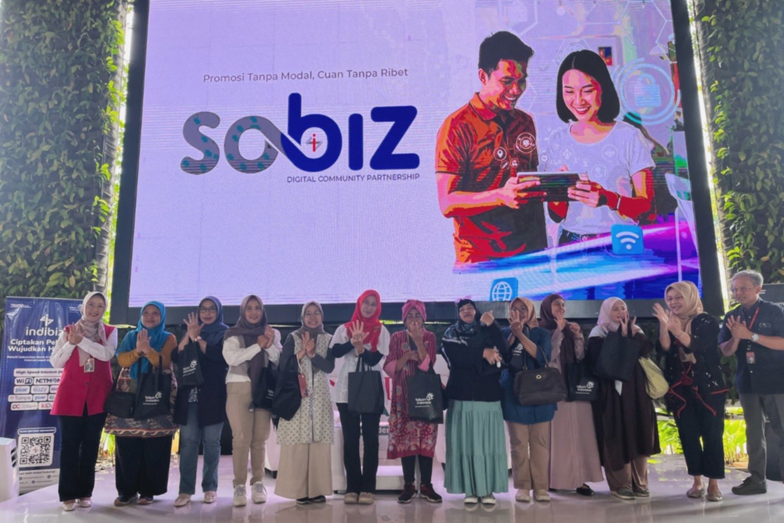 Telkom Luncurkan Sobat Indibiz, Perluas Peluang Perempuan UKM Naik Kelas