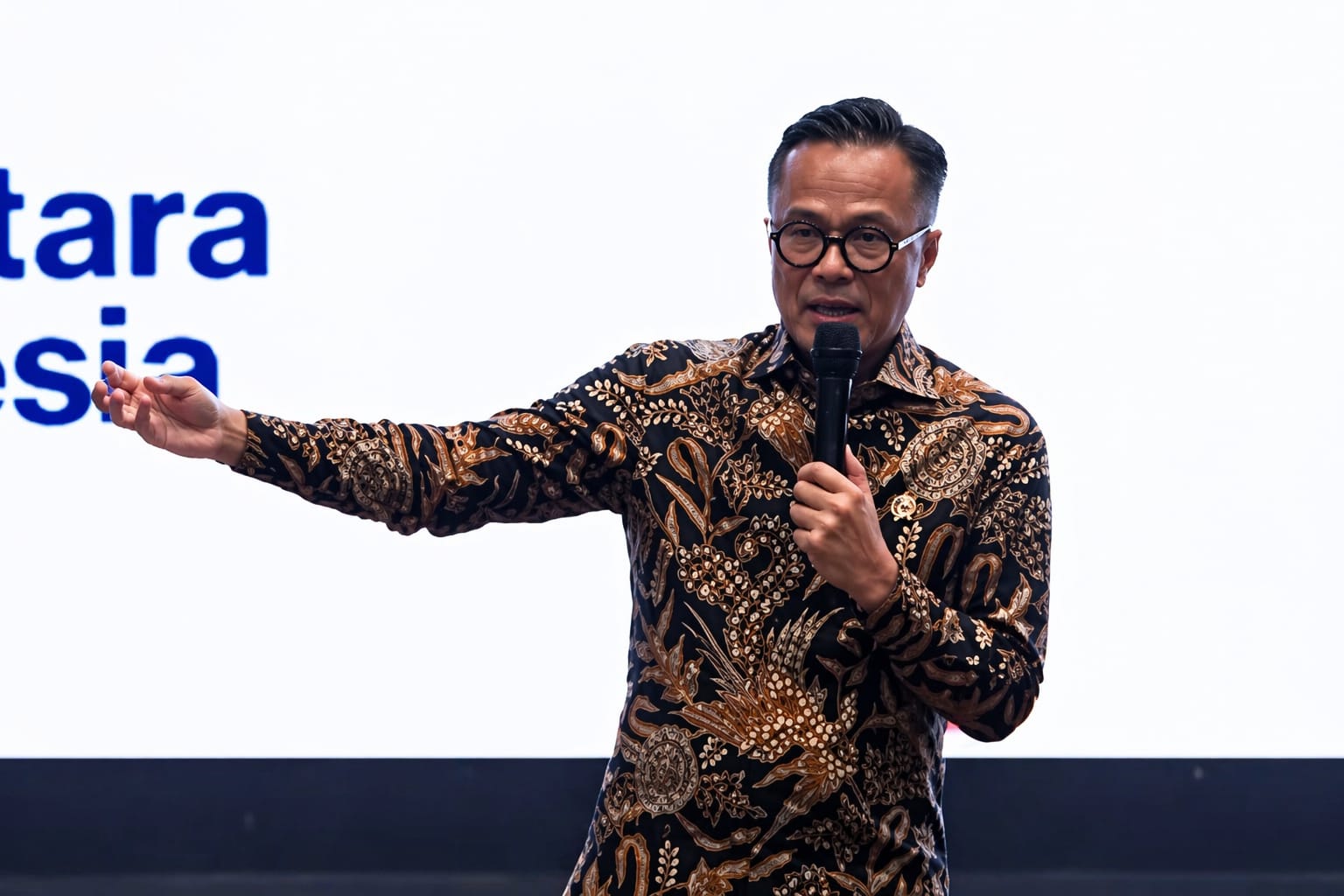Danantara Andalkan Dividen BUMN untuk Investasi Nasional