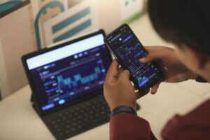 Saham INCO, ASII, dan BUMI Dorong Penguatan Indeks Bisnis-27 Pagi Ini