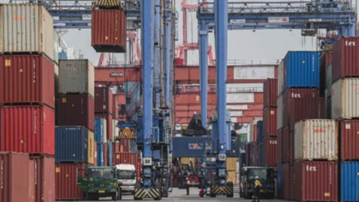 Arus Peti Kemas Pelindo Naik 7 Persen Selama Empat Bulan