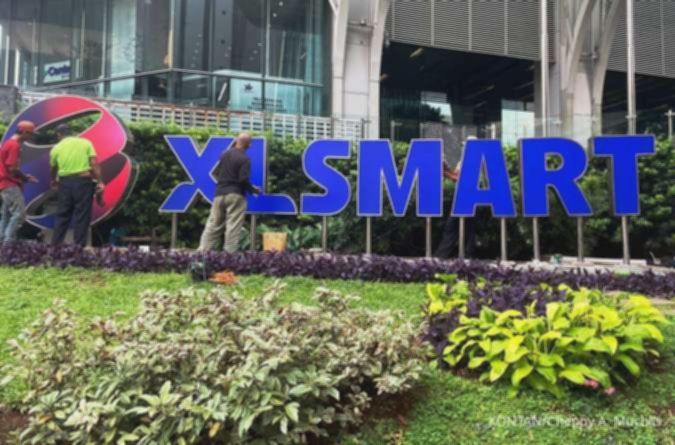 Laba EXCL Melonjak 63% Pasca Merger, Analis Rekomendasikan Beli