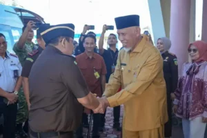 Mahyeldi Sambut Dedie Tri Hariyadi di BIM sebagai Kajati Baru