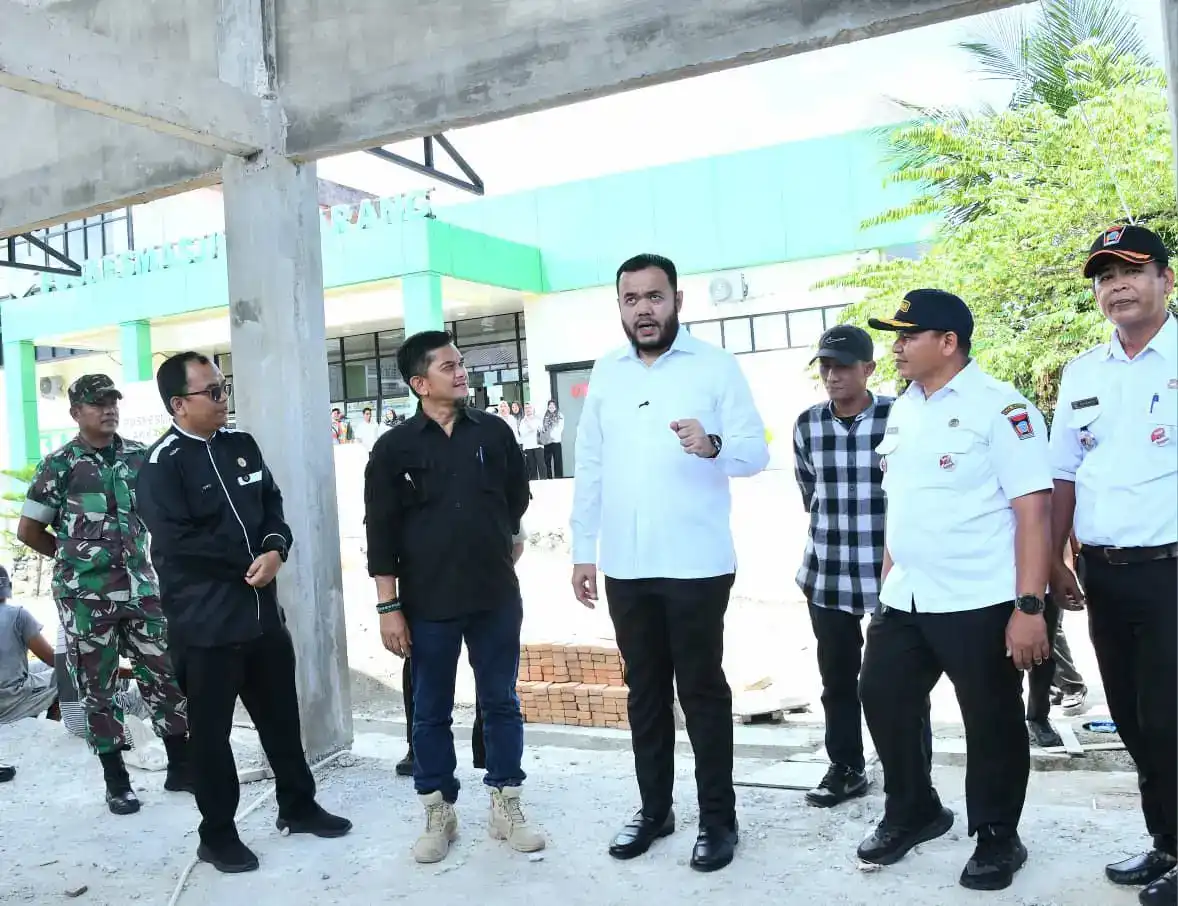 Fadly Amran Pantau Pemulihan Puskesmas Ulak Karang