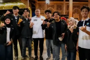 Andre Rosiade Siapkan 10 Bus Gratis untuk Mahasiswa Minang