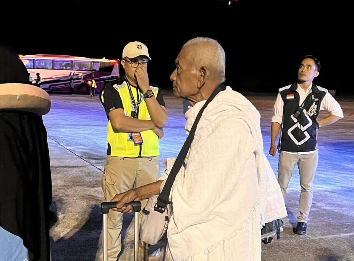 Kloter 12 Embarkasi Padang Terbang Perdana ke Jeddah