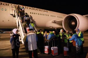 393 Jemaah Haji Kloter Gabungan Sumbar-Bengkulu Bertolak ke Madinah