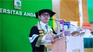 Unand Wisuda 1.321 Lulusan, Rektor Soroti Karakter Kerja