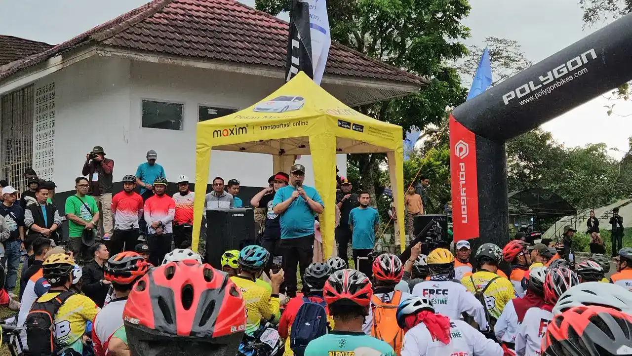 Maxim Dampingi Gowes Fun Adventure 2026 Padang Panjang