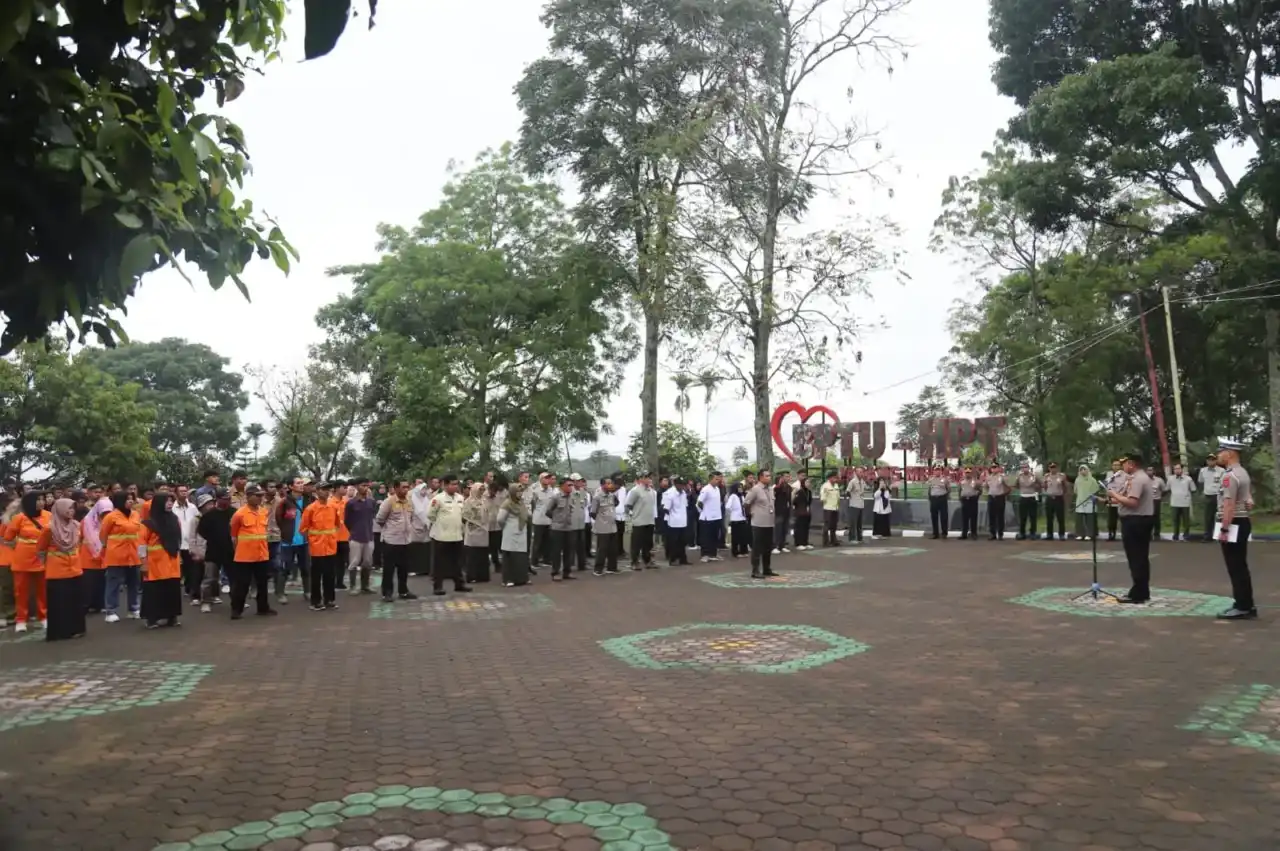kapolres-payakumbuh-pimpin-apel-pagi-di-bptu-hpt-padang-mengatas