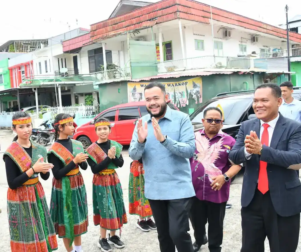 Fadly Amran Apresiasi Kontribusi HKBP Padang di Usia 75 Tahun
