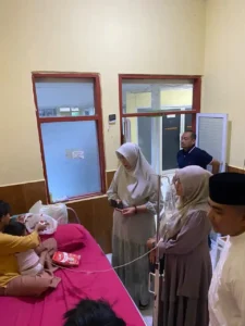 Pemko Padang Dampingi Korban Penganiayaan Anak di Rumah Sakit