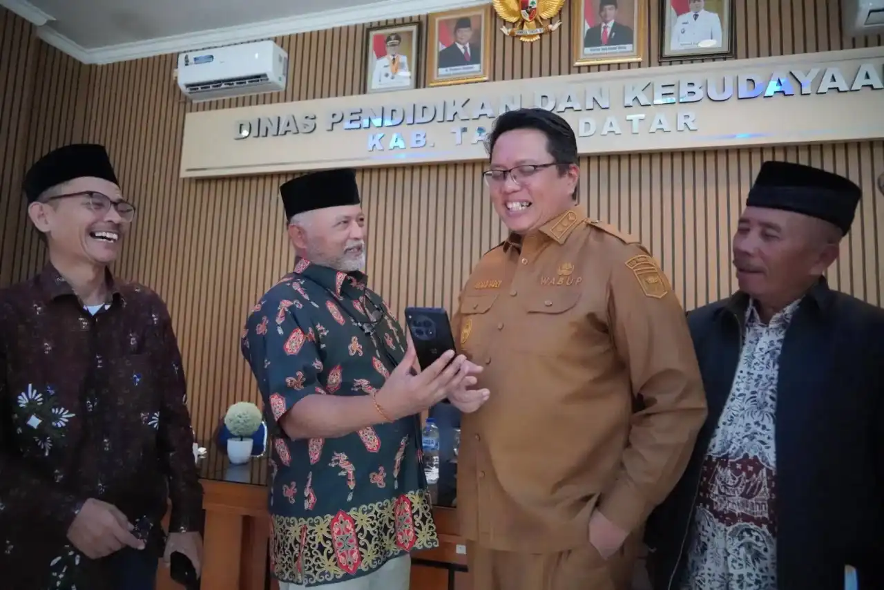 Tanah Datar Dukung Pembangunan Rumah Gadang di Texas