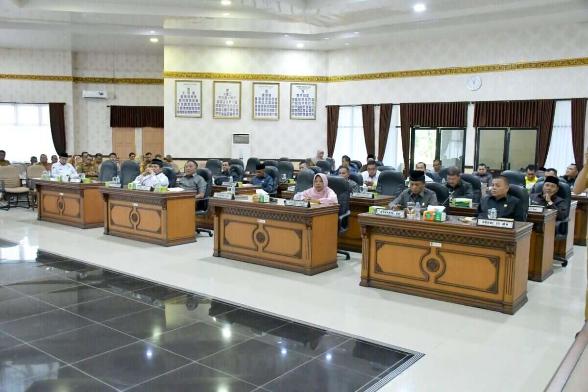 Pemkab Agam Perkuat Tata Kelola BUMNag Melalui Penyesuaian Regulasi