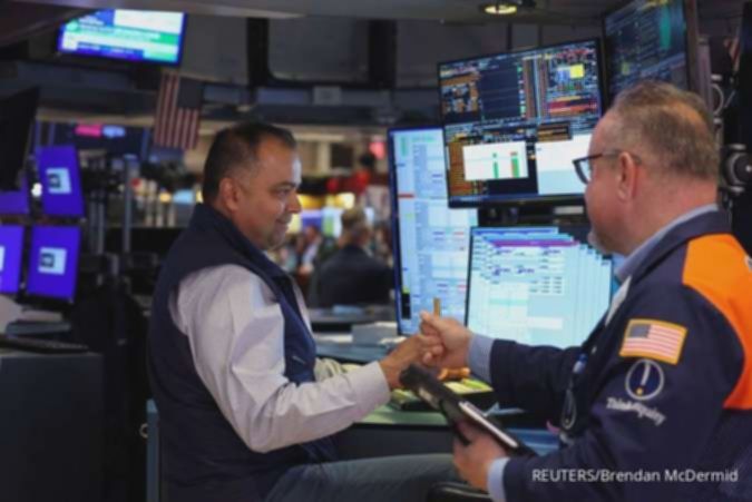 Wall Street Cetak Rekor Baru, Harga Minyak Dunia Terkoreksi
