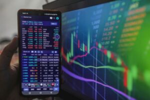 IHSG Tertekan Sepekan, Kapitalisasi Pasar Bursa Menguap Rp354 Triliun