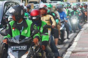 Diisukan beli saham aplikator ojol, Danantara evaluasi beragam peluang