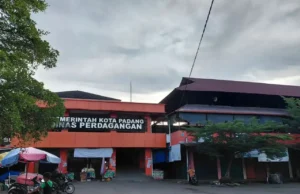 Pemkot Padang Tingkatkan Kualitas Delapan Pasar Satelit Daerah