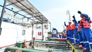 Pertamina Pasang PLTS pada Kapal untuk Tekan Emisi Karbon