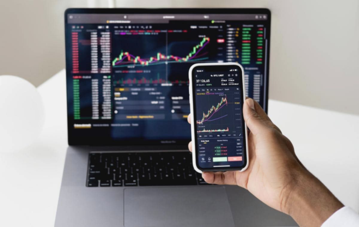 Menimbang Peluang dan Risiko Investasi Saham Melalui Penawaran Umum Perdana