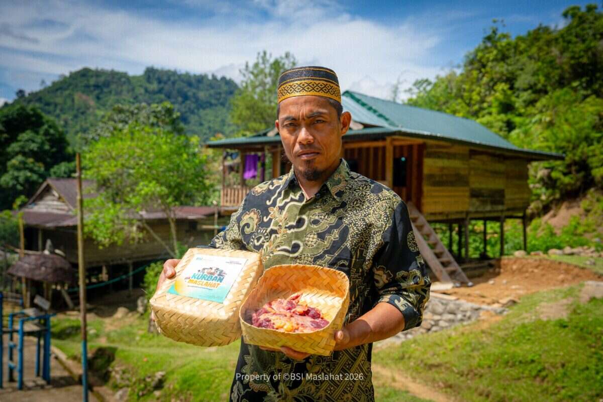 BSI Maslahat Distribusikan Hewan Kurban ke Pelosok Pinrang