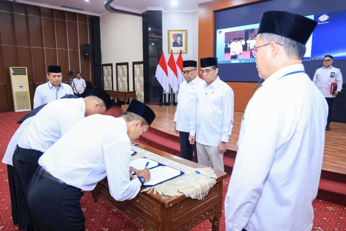Menaker Lantik Pejabat Baru untuk Akselerasi Budaya K3 Nasional