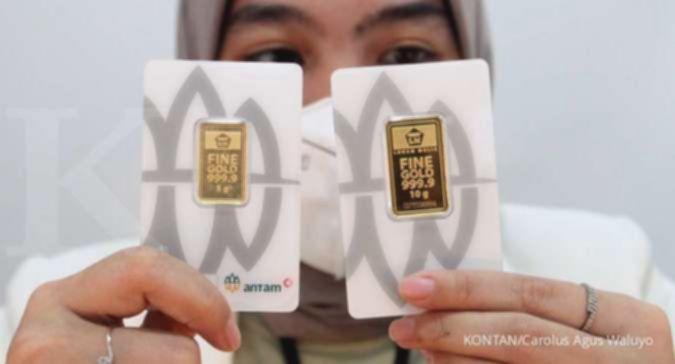 Harga Emas Antam Stagnan, Selisih Jual-Beli Capai Rp229.000 per Gram