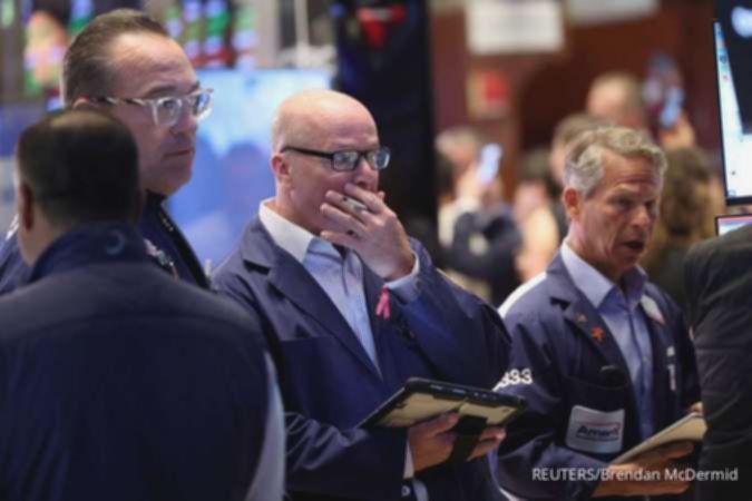 Wall Street Terbelah: Micron Melaju Kencang, Saham Teknologi Tertekan