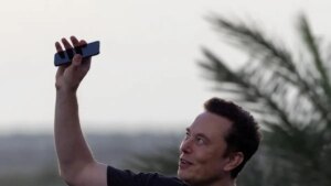 SpaceX Melantai di Bursa, Elon Musk Resmi Jadi Triliuner Pertama