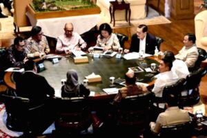 Prabowo Panggil Luhut ke Hambalang, Bahas Ketahanan Ekonomi hingga GovTech