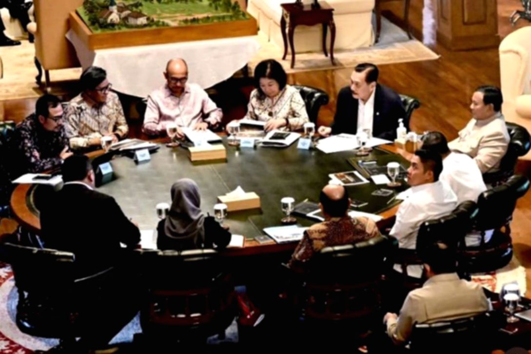 Prabowo Panggil Luhut ke Hambalang, Bahas Ketahanan Ekonomi hingga GovTech