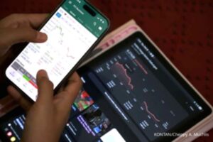 IHSG Dibuka Menguat ke 6.058, SMGR hingga ISAT Memimpin Penguatan