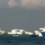 harga-minyak-dunia-melesat-ke-level-us$75,54-usai-as-gempur-iran