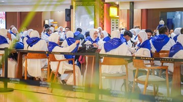 ParagonCorp Berangkatkan 135 Karyawan Ibadah Umrah ke Tanah Suci