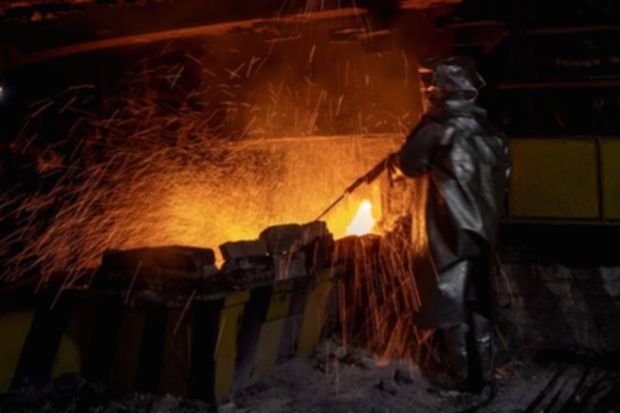 ESDM Tingkatkan Kuota Produksi Nikel 2026 Atasi Krisis Bahan Baku