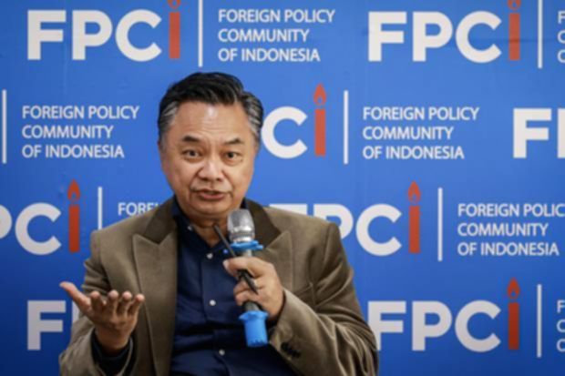 Dino Patti Djalal Soroti Tantangan Eksekusi Target 100 GW PLTS