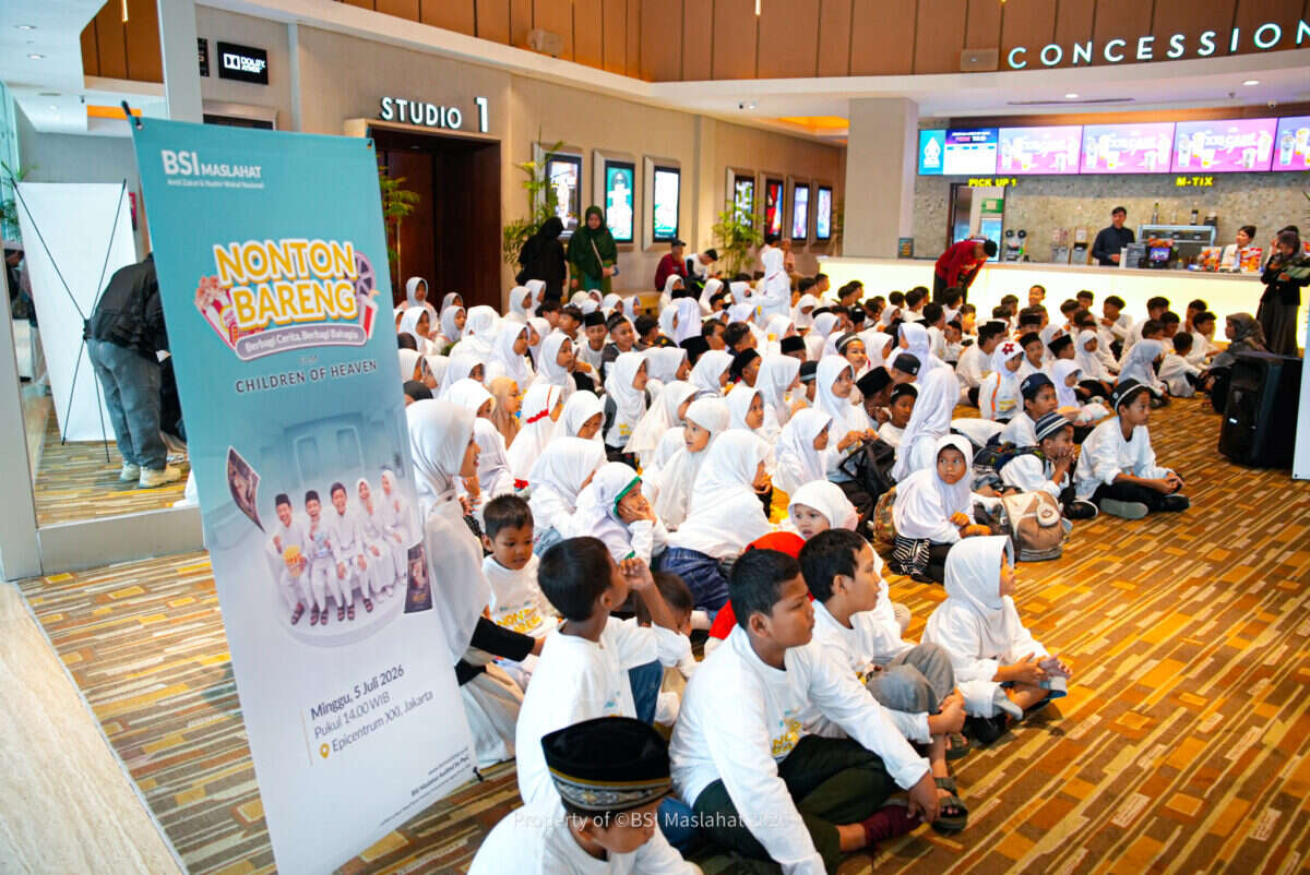 BSI Maslahat Ajak Anak Yatim Nonton Film Inspiratif Bersama