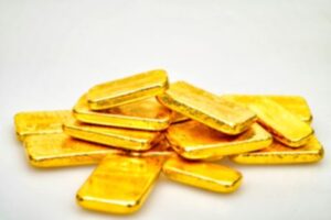 Harga Emas Dunia Menguat Saat Ekspektasi Suku Bunga Fed Mereda