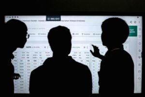 Menakar Peluang Investasi Saham dan Obligasi Semester II 2026