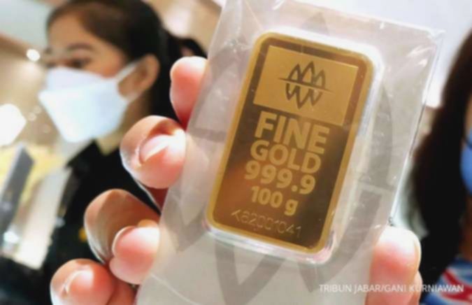 Harga Emas Antam Hari Ini Turun ke Rp1.325.000 per Gram