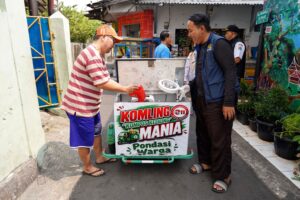Inovasi Kompos Keliling: Langkah Efektif Kurangi Sampah dari Rumah