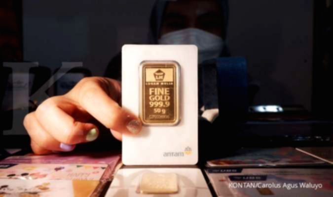 Harga Emas Antam Hari Ini Naik Rp5.000 per Gram