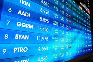 Investor Asing Borong Saham UNTR dan BBCA Senilai Rp7,1 Triliun