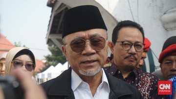 Zulhas Bantah Isu Pembangunan Koperasi Desa di Tengah Laut
