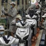 pmi-pulih,-mampukah-industri-kembali-jadi-mesin-penyerap-tenaga-kerja?