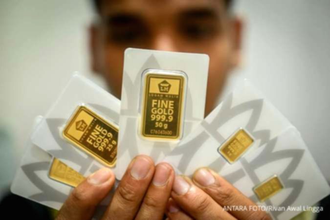 Harga Emas Antam Hari Ini Stabil, Buyback Bertahan di Rp 2.368.000