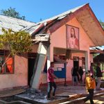 Dampak Gempa NTT: Siswa Terpaksa Belajar di Tenda Darurat