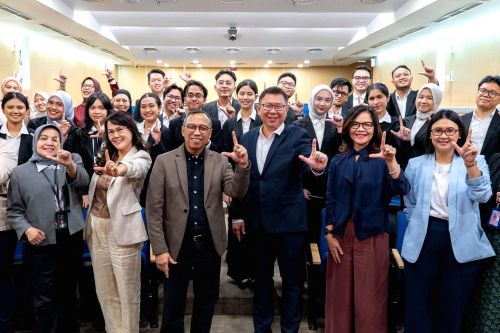 Bank Jakarta Perkuat Fondasi Transformasi Bisnis Berkelanjutan