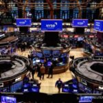 Wall Street Menguat, Dow Jones Cetak Rekor Penutupan Tertinggi